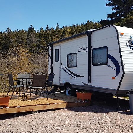 Moceanset Getaways-Beautiful Ocean, Mountain & Sunset Views, "Camping Experience" Dingwall Zewnętrze zdjęcie